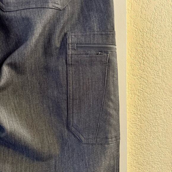 Figs Technical Collection Women Scrub Pant Gray Size Medium - Picture 6 of 10